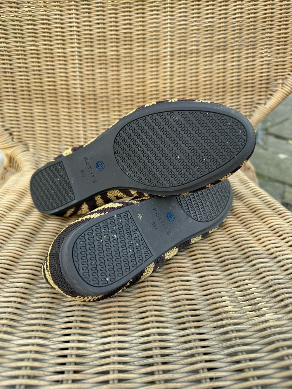 Cute and Comfy Rothy’s Zebra Stripe Flat Size 8.5 but fits like an 8. - Picture 3 of 3